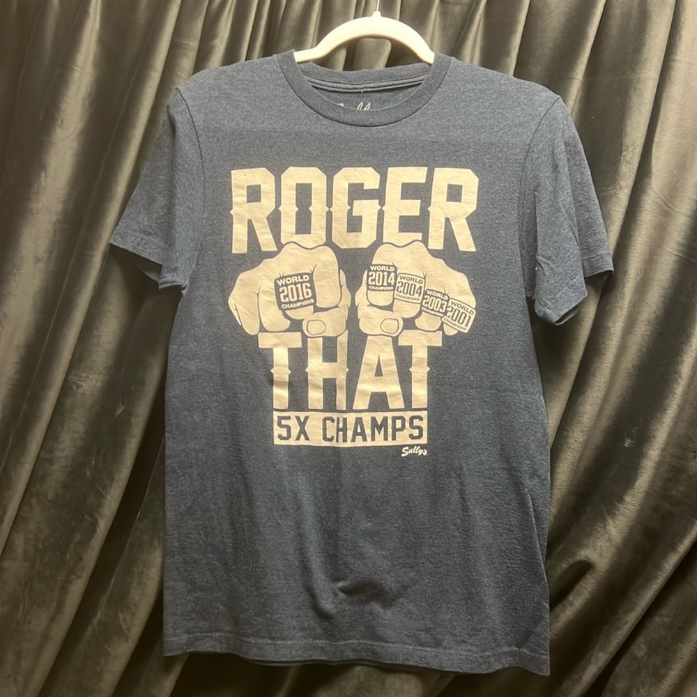 Roger That 5x champs t-shirt size small
